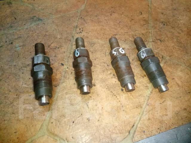 Форсунки мицубиси 4. Md317108. 2320946080. Распылитель дизельной форсунки митсубиси делика 4м40. Аиртрек турбо форсунки.