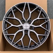 Vossen HF-2. 8.0x18", 5x114.3, ET35, �� 73,1���. ��� ����� �� ������ ����