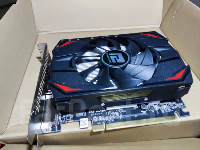 Radeon RX 550 ����