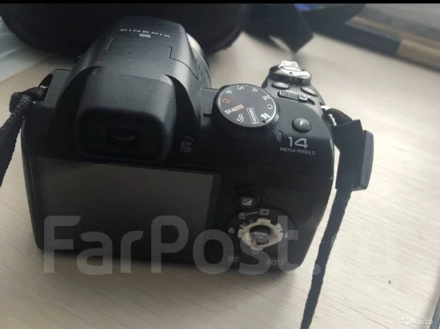 Fujifilm FinePix S1 ����
