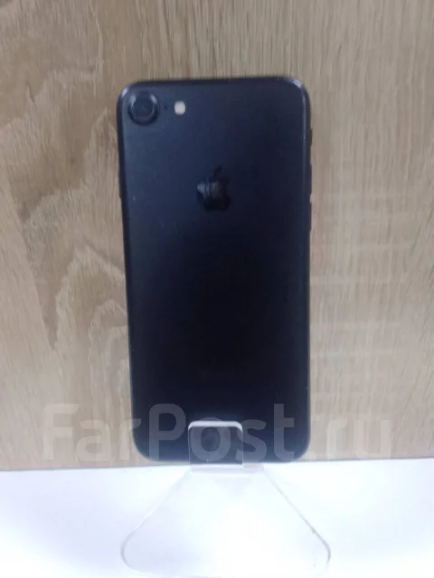 Apple iPhone 7. �/�, ������, 4G LTE, NFC ����