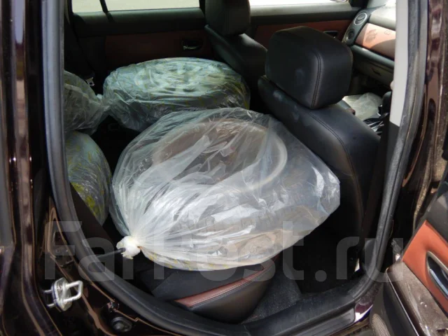 Mazda Verisa. DC5W, ZYVE ����
