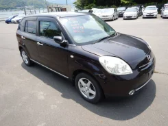 Mazda Verisa. DC5W, ZYVE ����