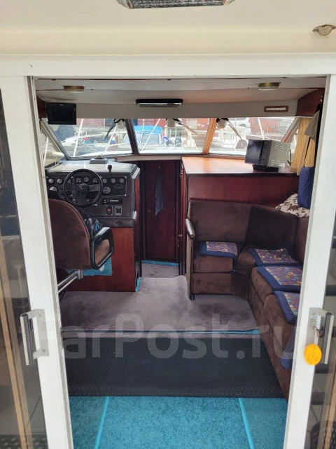 Fairline. 1989 ���, ����� 9,3��., ��������� ������������, 400��.�., ������ ����