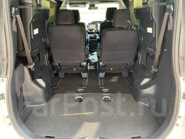 Toyota Noah. �������, ��������, 2.0 (152��.�.), ������, 16 000����. ��, �/�. ��� ����� �� ������������ ����