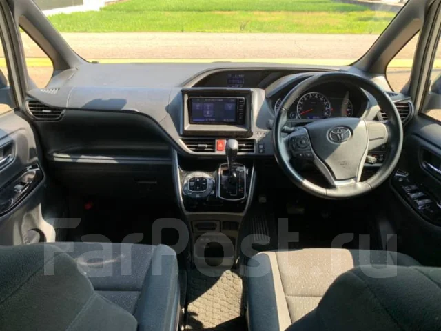 Toyota Noah. �������, ��������, 2.0 (152��.�.), ������, 16 000����. ��, �/�. ��� ����� �� ������������ ����