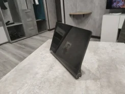 Lenovo Yoga Smart Tab YT-X705X ����