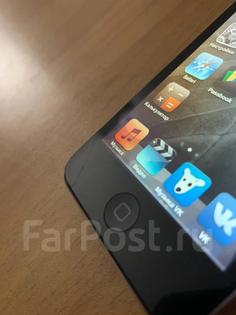 Apple iPod touch 4. ����
