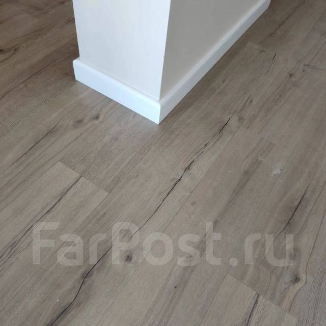 Плинтус напольный на клипсах 2,5 метра. Дюрополимер PM-002. 70x15 мм, в ...