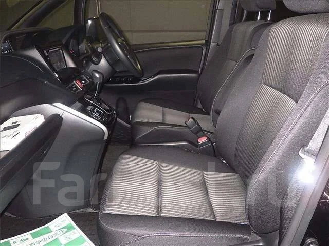 Toyota Voxy. ��������, ��������, 2.0 (152��.�.), ������, 31 000����. ��, �/�. ��� ����� �� ������������ ����
