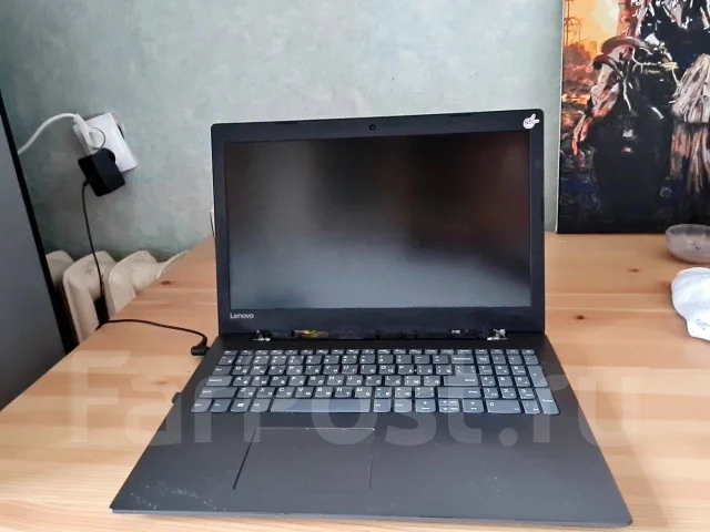 Lenovo IdeaPad 320-15ISK. 15.6", 2����, ��� 6 ��, ���� 256���, WiFi: 1, Bluetooth: 1, ����������� �� 5��. ����