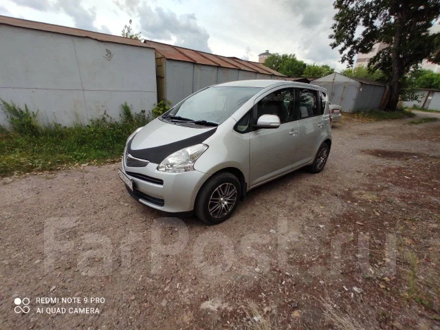 Toyota Ractis. ��������, ��������, 1.3 (87��.�.), ������, 181 775����. �� ����