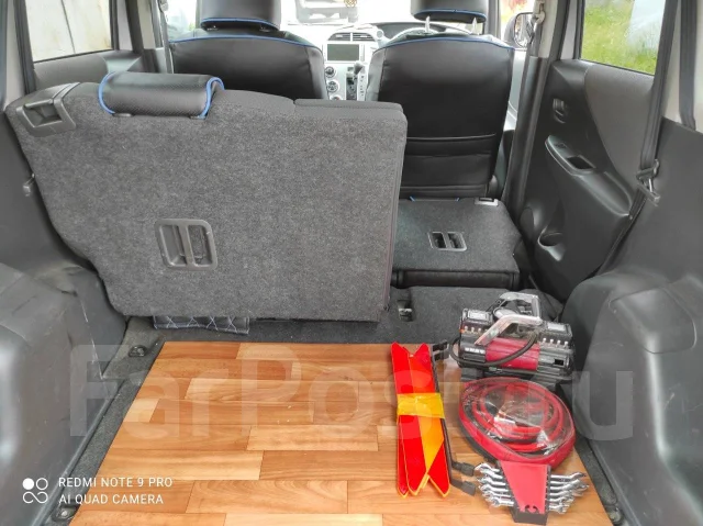 Toyota Ractis. ��������, ��������, 1.3 (87��.�.), ������, 181 775����. �� ����