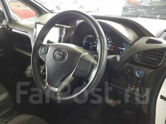 Toyota Noah. ��������, ��������, 1.8 (99��.�.), ������, 35 000����. ��, �/�. ��� ����� �� ������������ ����