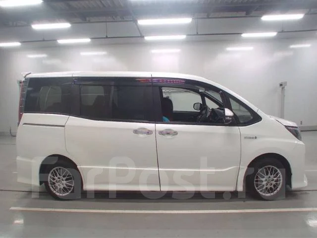 Toyota Noah. ��������, ��������, 1.8 (99��.�.), ������, 35 000����. ��, �/�. ��� ����� �� ������������ ����