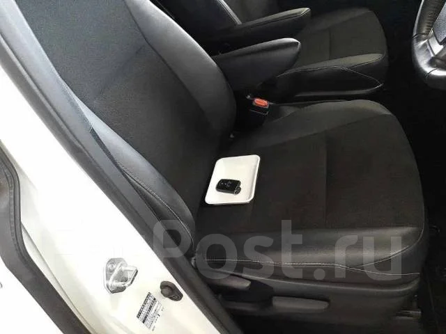Toyota Noah. ��������, ��������, 1.8 (99��.�.), ������, 35 000����. ��, �/�. ��� ����� �� ������������ ����