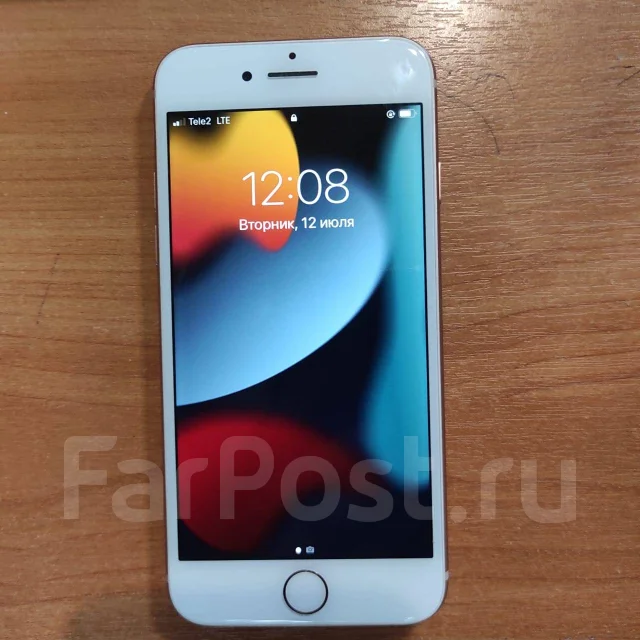 Apple iPhone 8. �/�, �������, 4G LTE ����