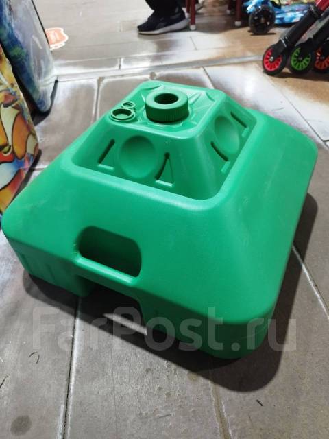 Подставка для пляжного зонта, новый, в наличии. Цена: 999₽ во Владивостоке