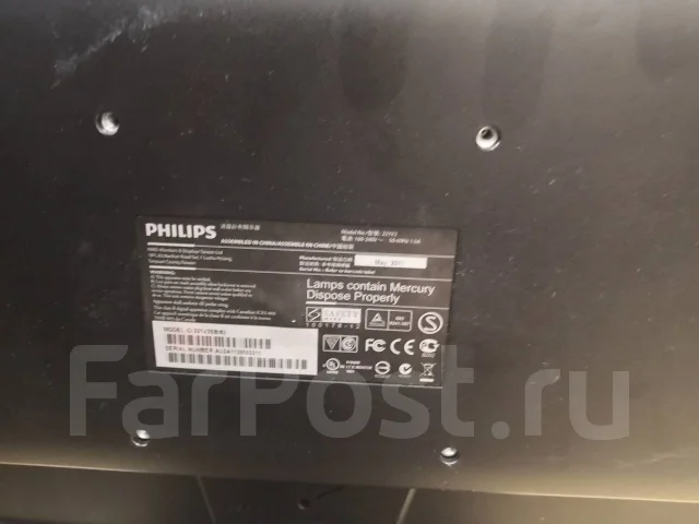 Philips. 21.5" ����