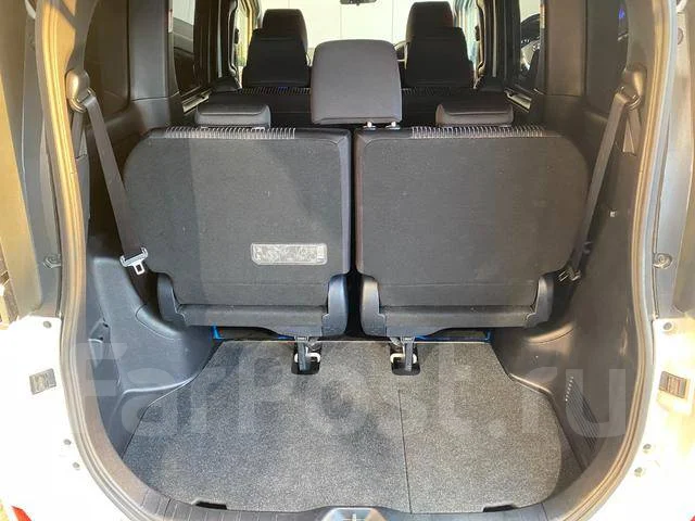Toyota Voxy. ��������, ��������, 1.8 (99��.�.), ������, 53 912����. ��, �/�. ��� ����� �� ������������ ����