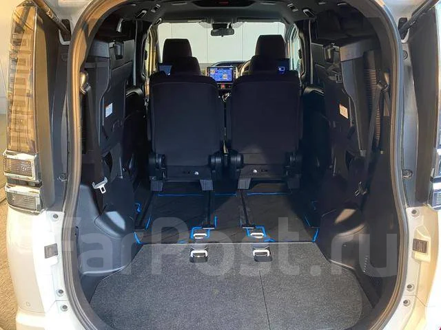 Toyota Voxy. ��������, ��������, 1.8 (99��.�.), ������, 53 912����. ��, �/�. ��� ����� �� ������������ ����