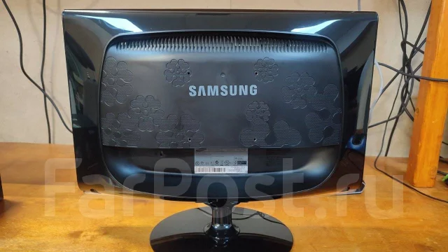 Samsung. 20", ���������� �� (LCD, LED, QLED) ����