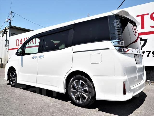 Toyota Voxy. ��������, ��������, 1.8 (99��.�.), ������, 53 912����. ��, �/�. ��� ����� �� ������������ ����