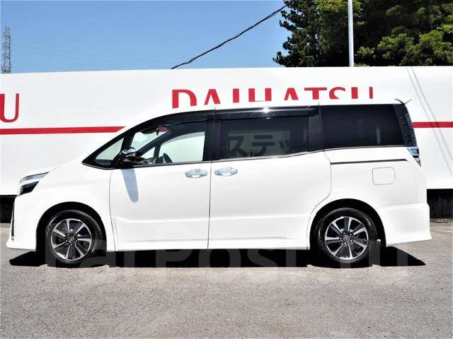 Toyota Voxy. ��������, ��������, 1.8 (99��.�.), ������, 53 912����. ��, �/�. ��� ����� �� ������������ ����