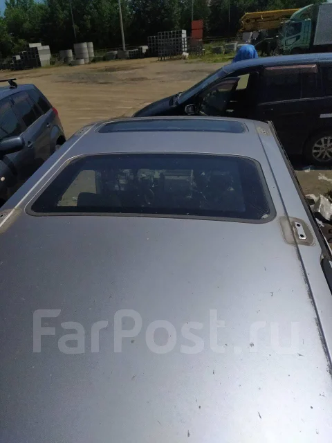 Nissan Liberty ����