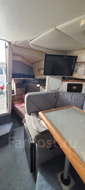 Bayliner. 1992 ���, ����� 10��., ��������� ������������, 480��.�., ������ ����