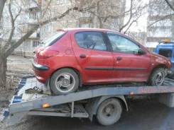 Peugeot 206 ����