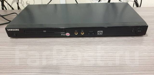 DVD Samsung - DVD-плееры, видеомагнитофоны, медиаплееры во Владивостоке