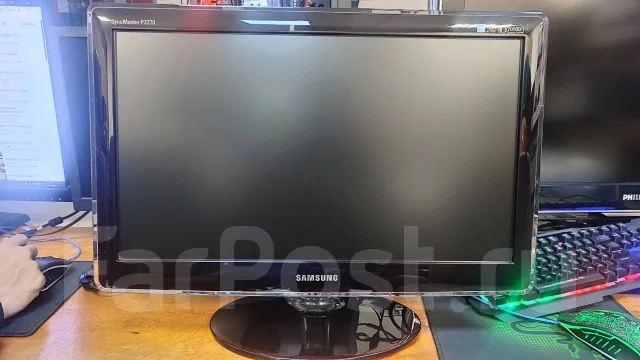 Samsung. 22", ���������� �� (LCD, LED, QLED) ����