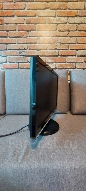 Samsung. 20", ���������� �� (LCD, LED, QLED) ����