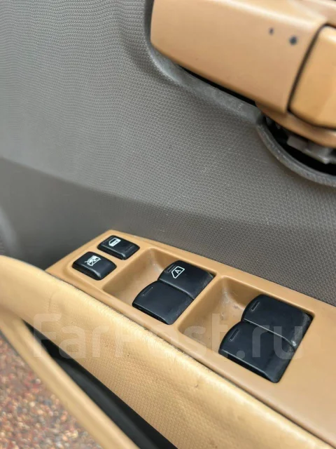 Nissan March. �������, ��������, 1.2 (90��.�.), ������, 185 000����. �� ����