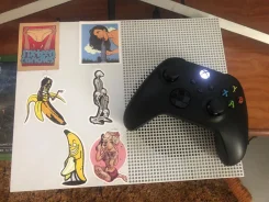 Microsoft Xbox One S ����
