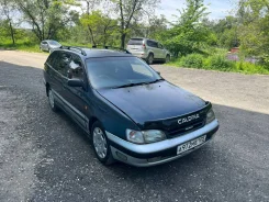 Toyota Caldina. ��������, ��������, 2.0 (135��.�.), ������, 230 000����. �� ����