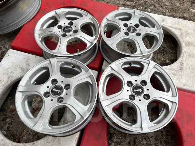 �������� ������ R14! #2473. 5.5x14", 4x100, ET35 ����