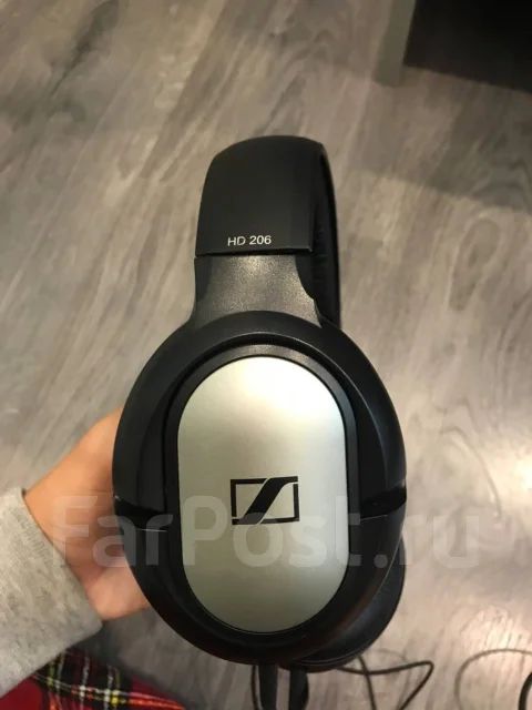 Sennheiser ����