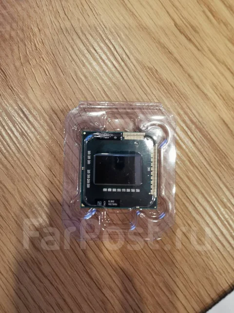 Intel Core i7-740QM ����