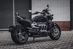 Triumph Rocket III. 2 500����. ��., ��������, ���������, ������ �� �� ����