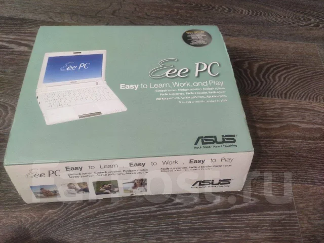 Asus Eee PC. 10", 900����, ��� 1024 ��, ���� 20���, WiFi: 1, Bluetooth: 1, ����������� �� 3��. ����