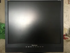 ViewSonic. 17", ���������� �� (LCD, LED, QLED) ����