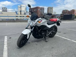 Honda NC 750S. 750����. ��., ��������, � �������� ����