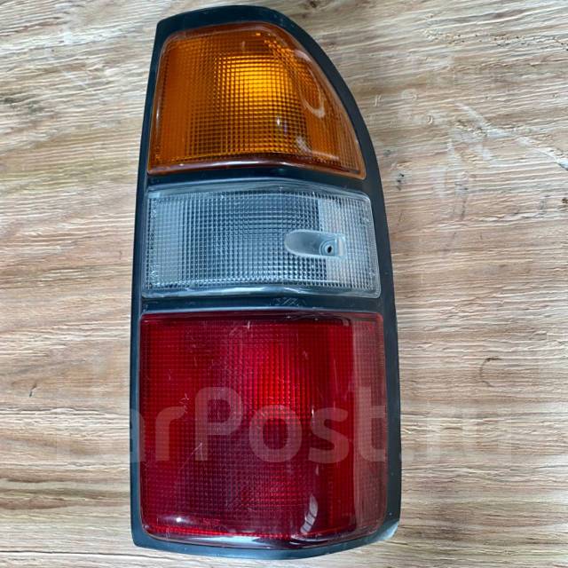 Стоп-сигнал правый 60-54 Toyota Land Cruiser Prado Оригинал купить во ...