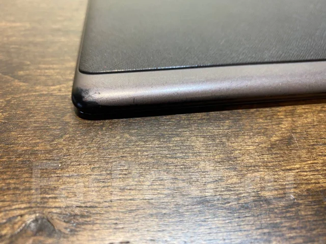 Asus Zenpad 10 Z300CG ����