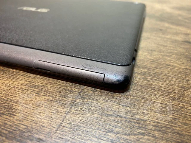 Asus Zenpad 10 Z300CG ����