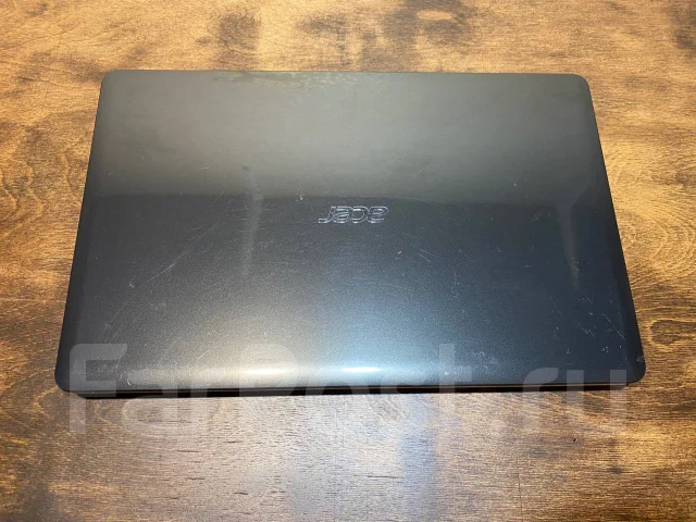 Acer Aspire E1-571G. 15.6", 2,5����, ��� 4 ��, ���� 120���, WiFi: 1, Bluetooth: 1, ����������� �� 1��. ����