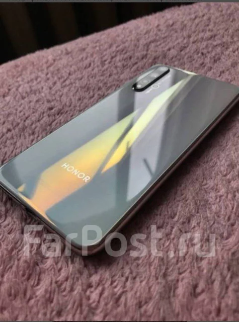 Honor 20. �/�, ������, 3G, 4G LTE, Dual-SIM, ����������, NFC ����