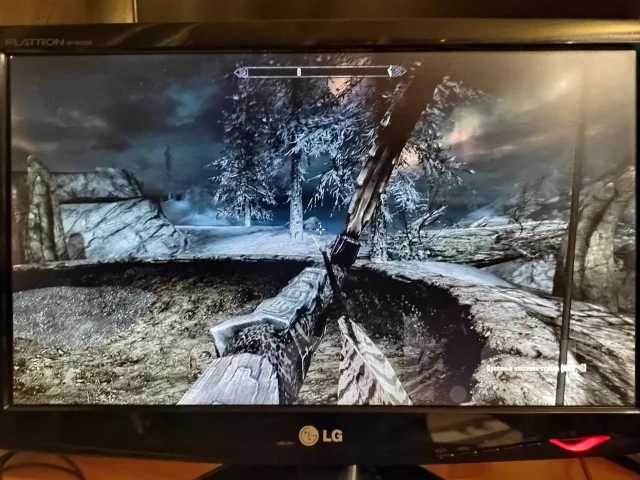 LG. 19" ����